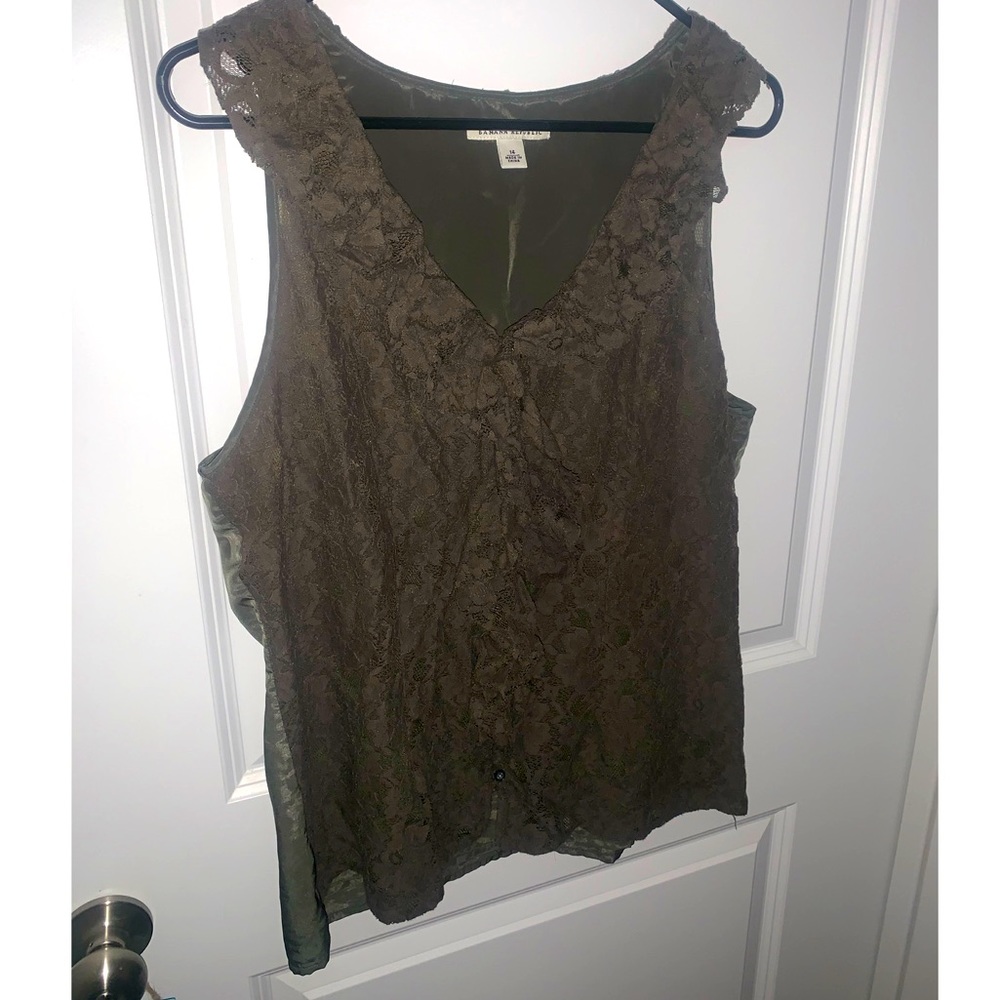 Banana Republic lace v-neck top